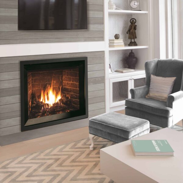 Enviro g39 gas fireplace with traditional logs