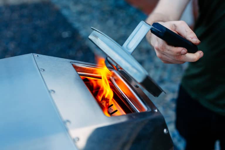 Ooni Karu Outdoor Pizza Oven
