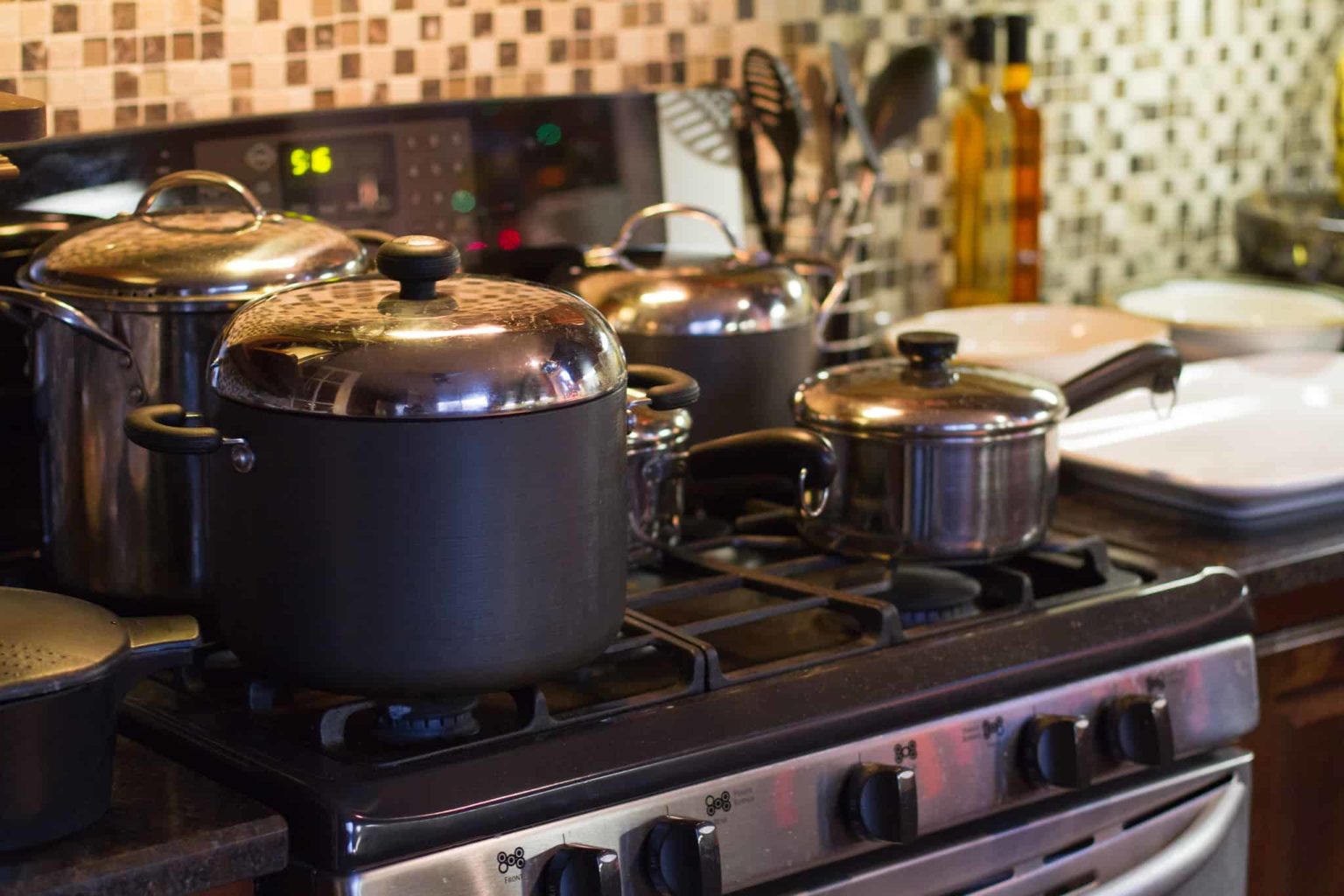 Trying To Choose Between Solid Fuel And Gas Stoves? Here Are 5 Things