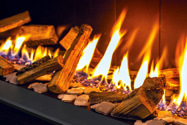 Urbana u70 tall linear gas fireplace - image 8